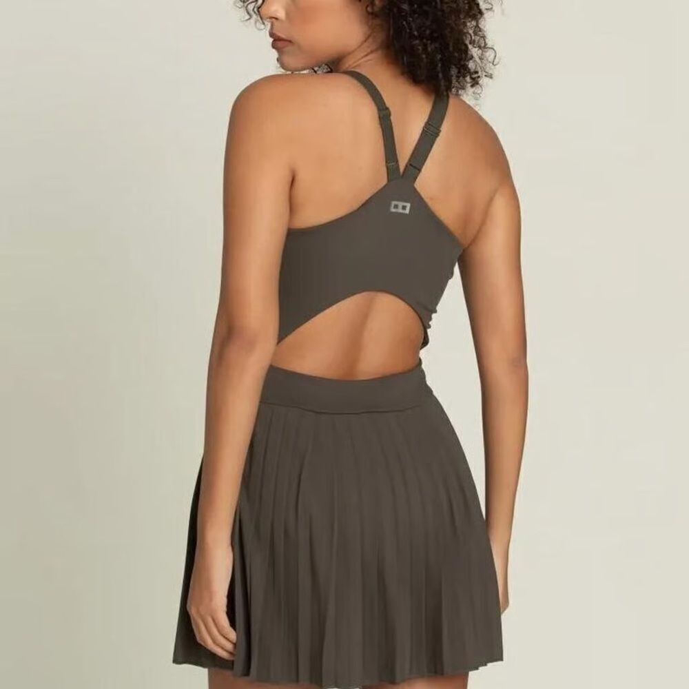 Gold Hinge Y BACK ADJUSTABLE PLEATED DRESS - Picture 2 of 4